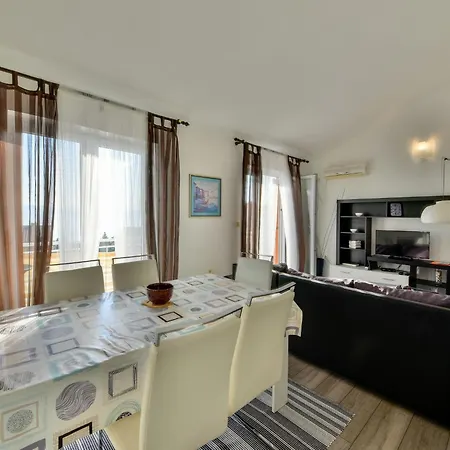 Zeljka-3 By Interhome * Novi Vinodolski